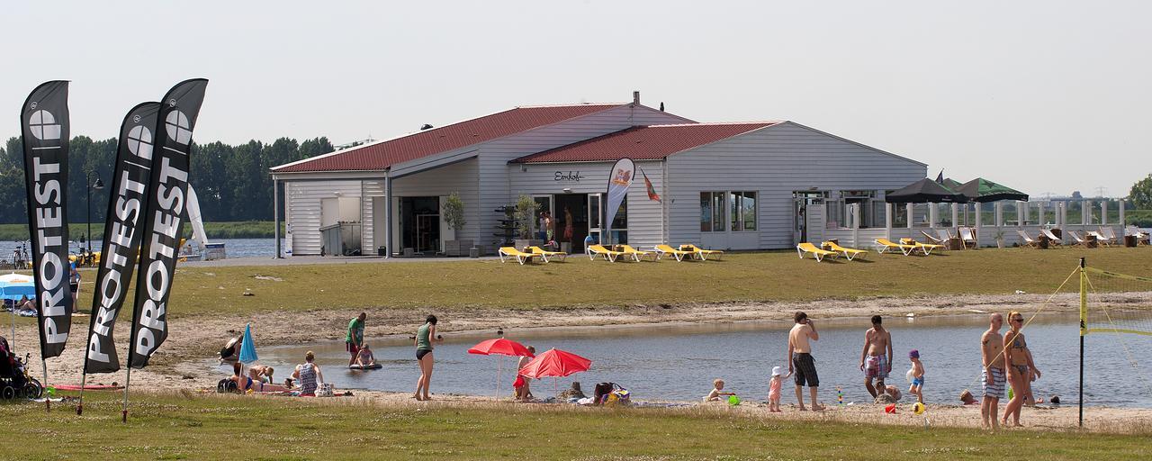 Boothuisje Marina Eemhof Villa Zeewolde Bagian luar foto