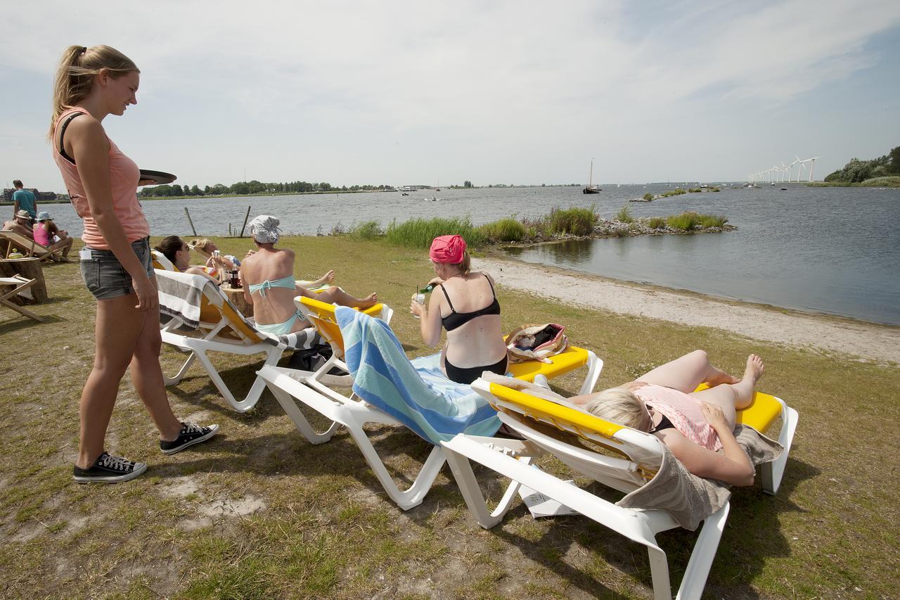 Boothuisje Marina Eemhof Villa Zeewolde Bagian luar foto